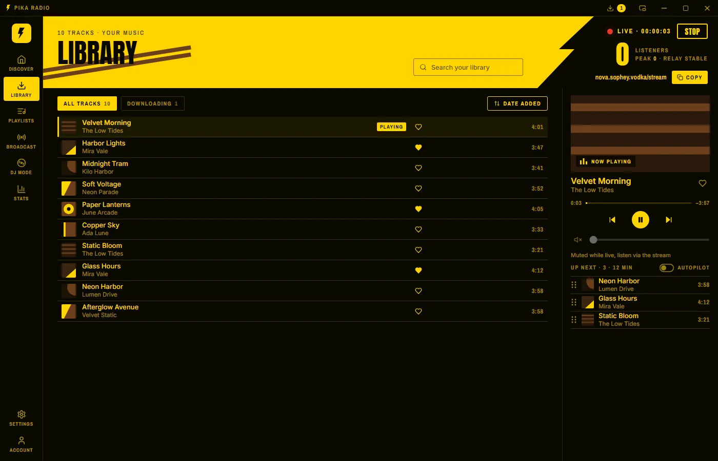 The Library plays Velvet Morning while the header shows LIVE with the red lamp, the listener count and the stream URL.